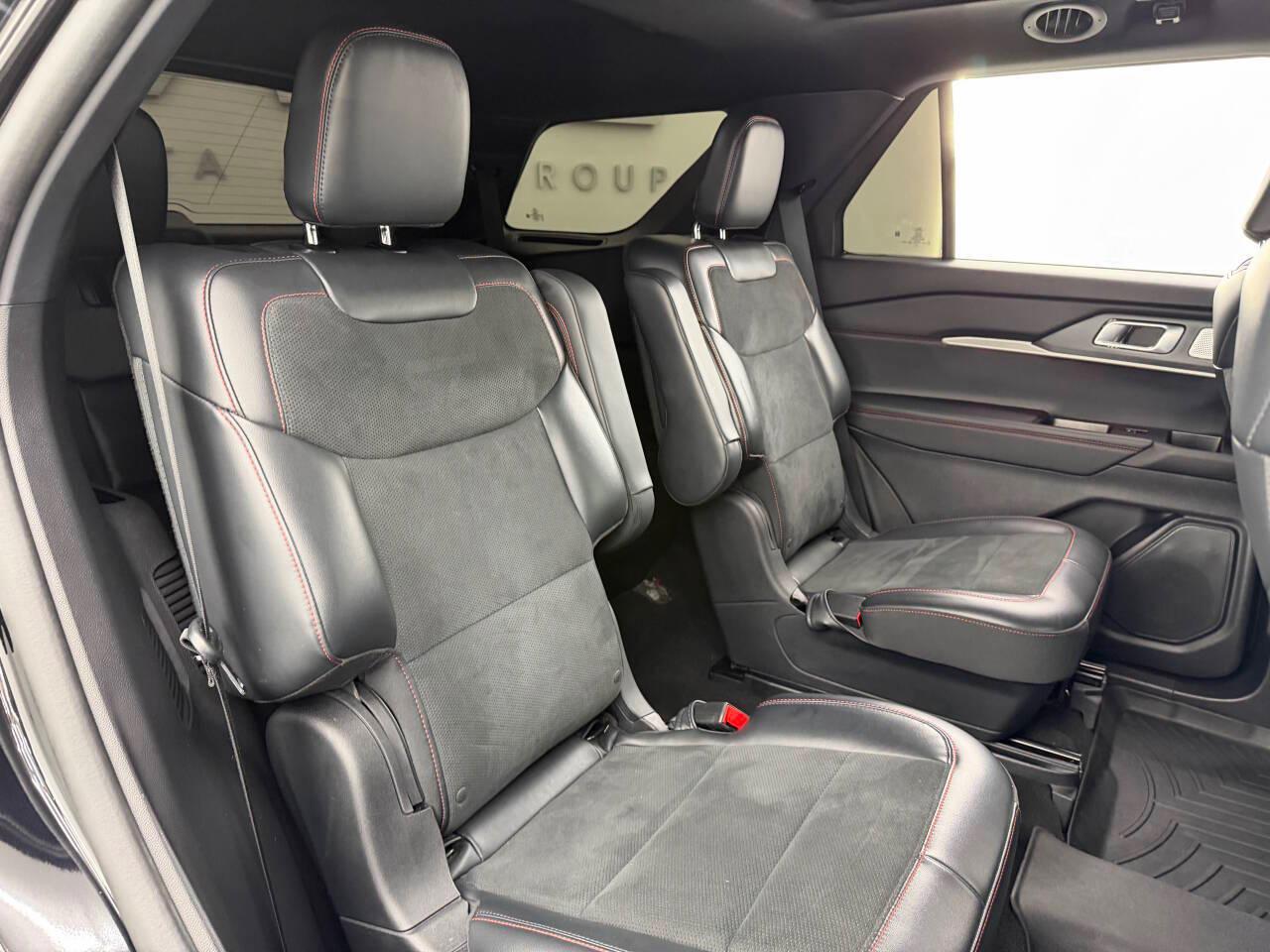 Ford Explorer ST 2025