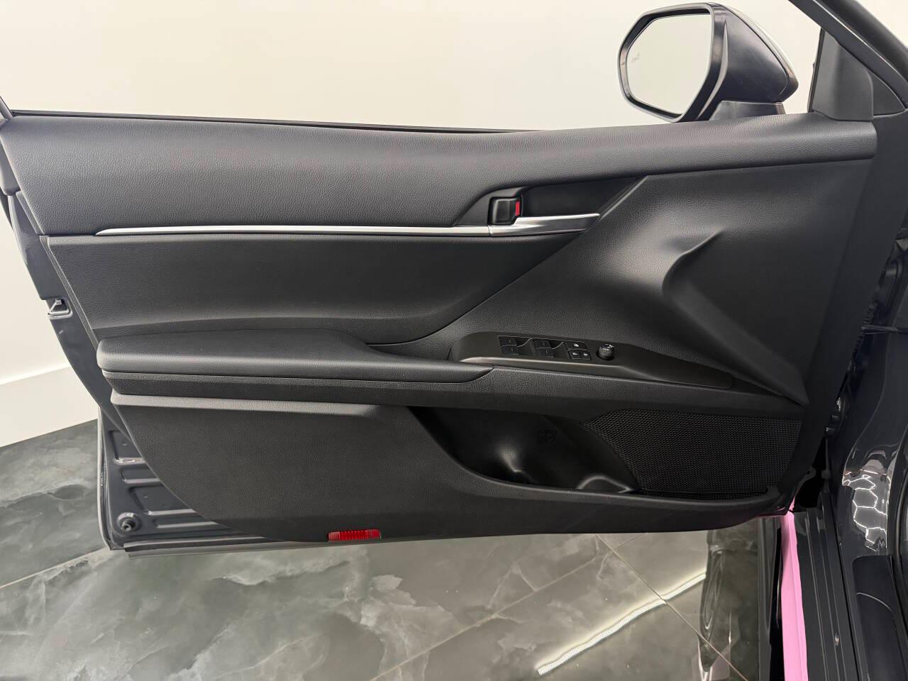 Toyota Camry XSE V6 2024
