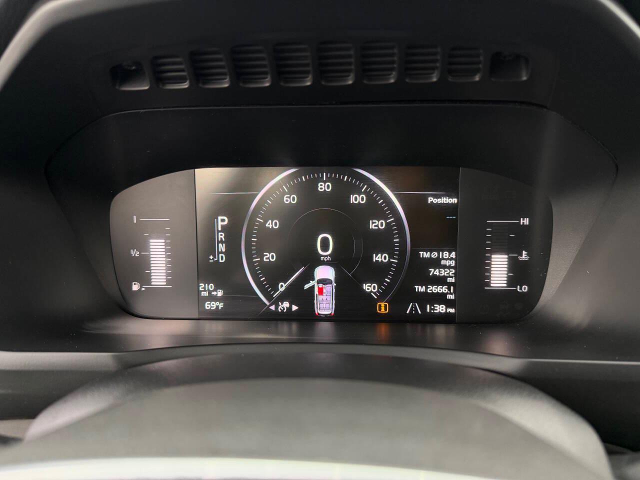 Volvo XC90 T5 Momentum 2019