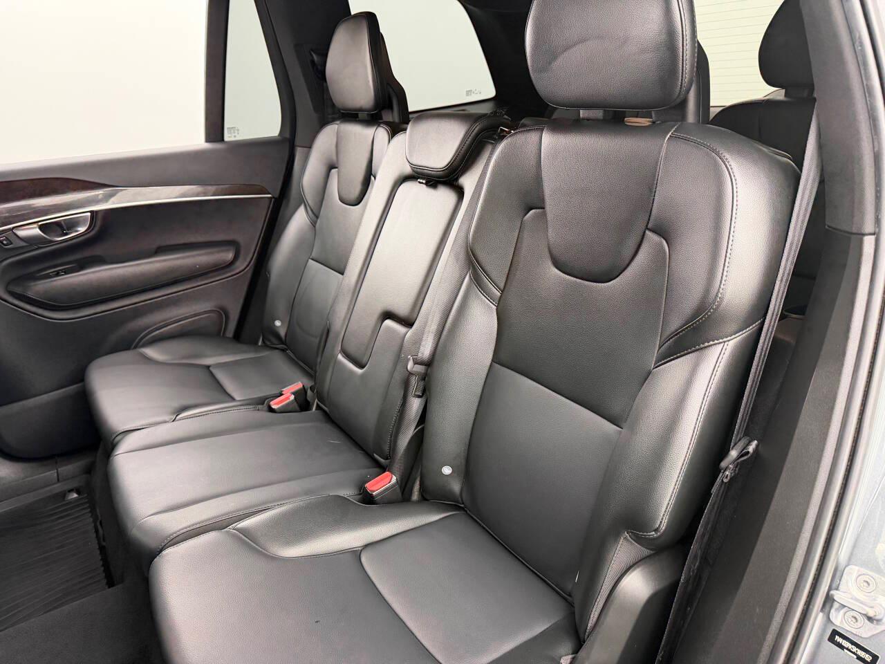 Volvo XC90 T5 Momentum 2019