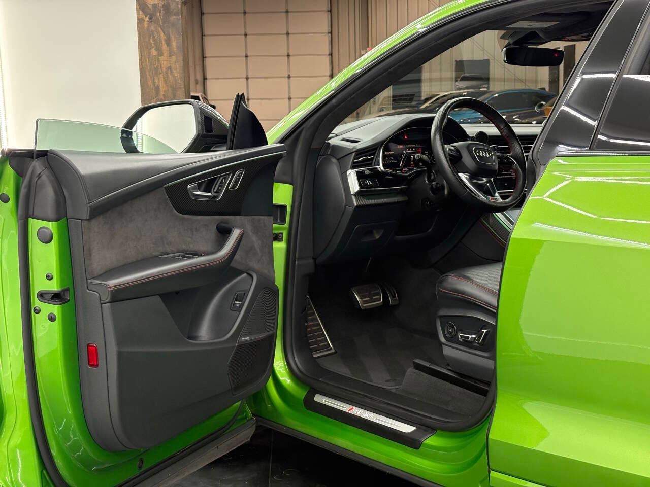 Audi RS Q8 4.0 quattro 2021