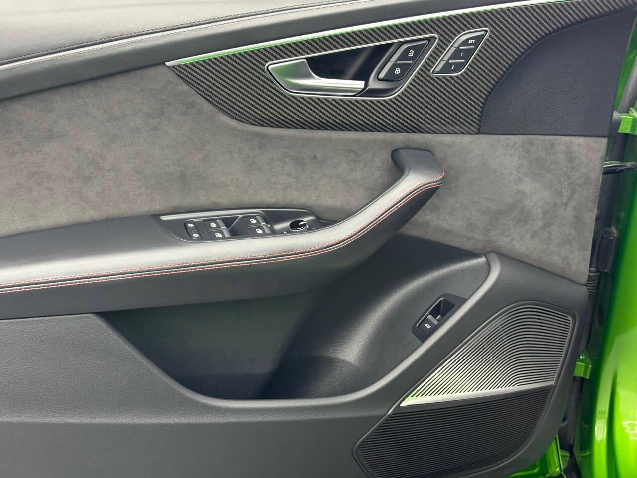 Audi RS Q8 4.0 quattro 2021