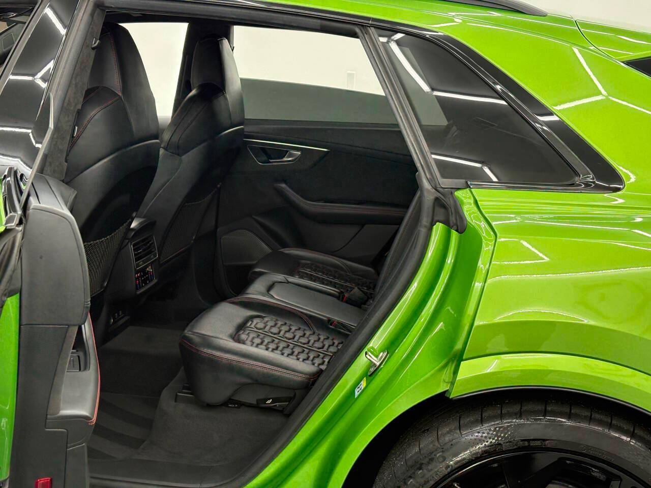 Audi RS Q8 4.0 quattro 2021