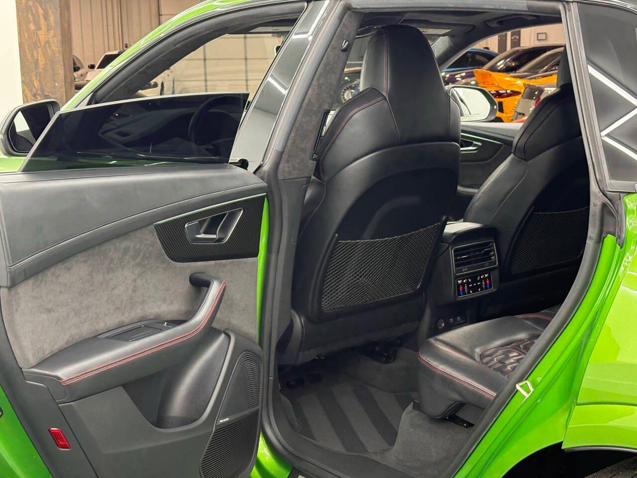 Audi RS Q8 4.0 quattro 2021
