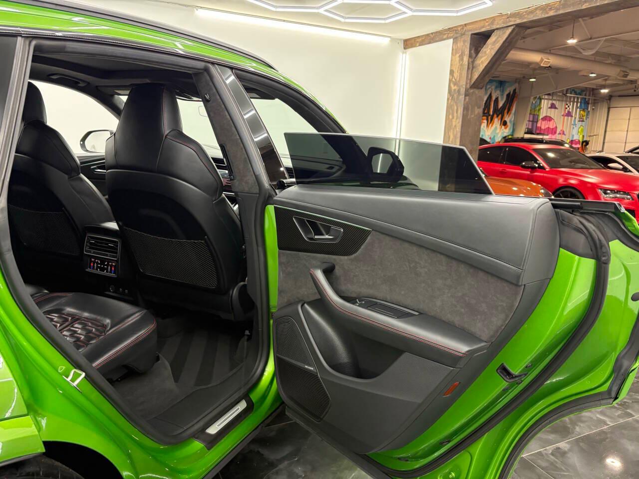 Audi RS Q8 4.0 quattro 2021