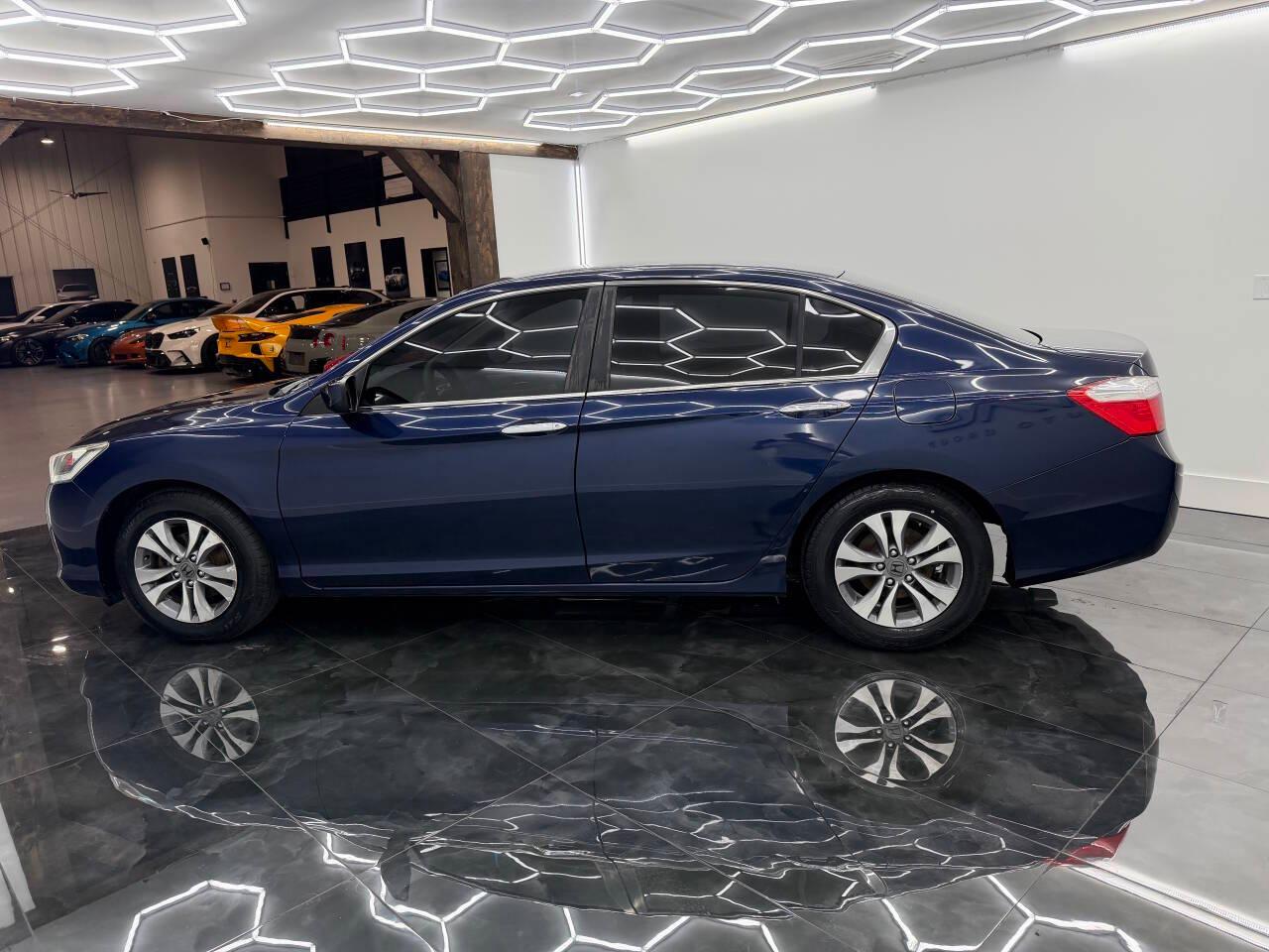 Honda Accord LX Sedan CVT 2015