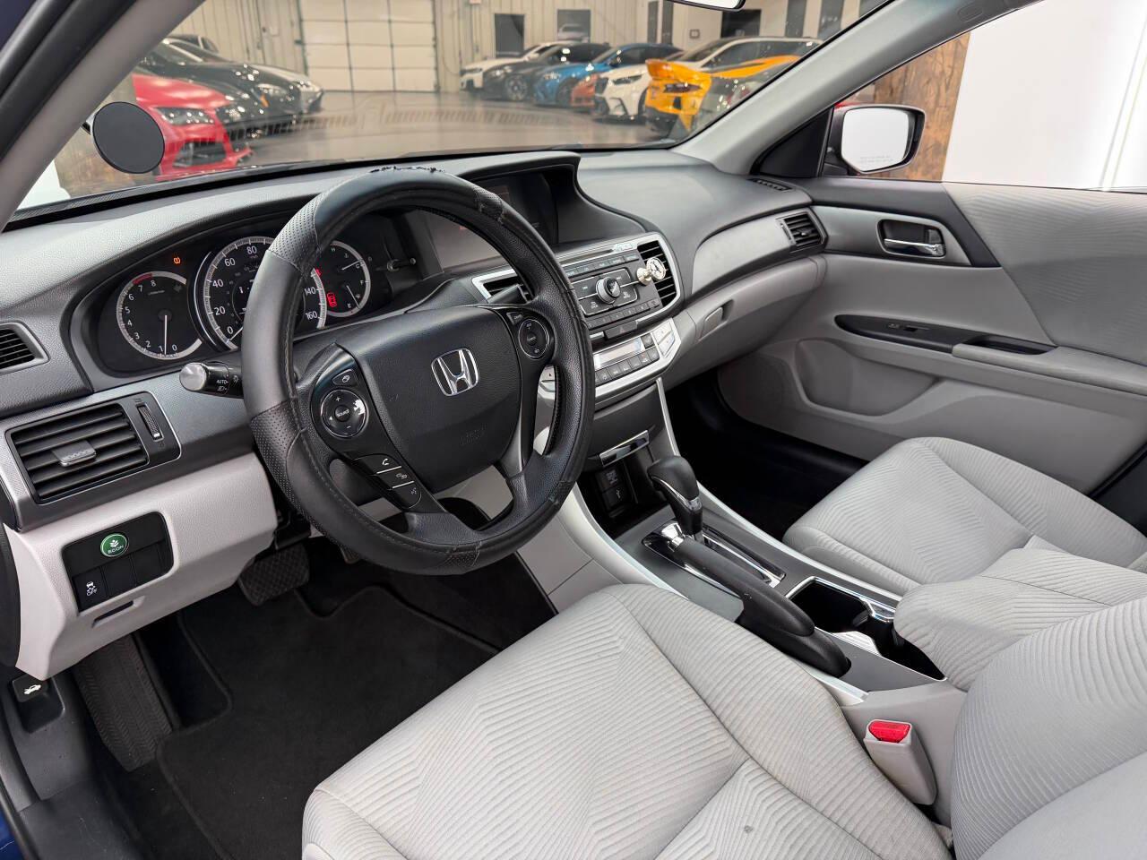 Honda Accord LX Sedan CVT 2015