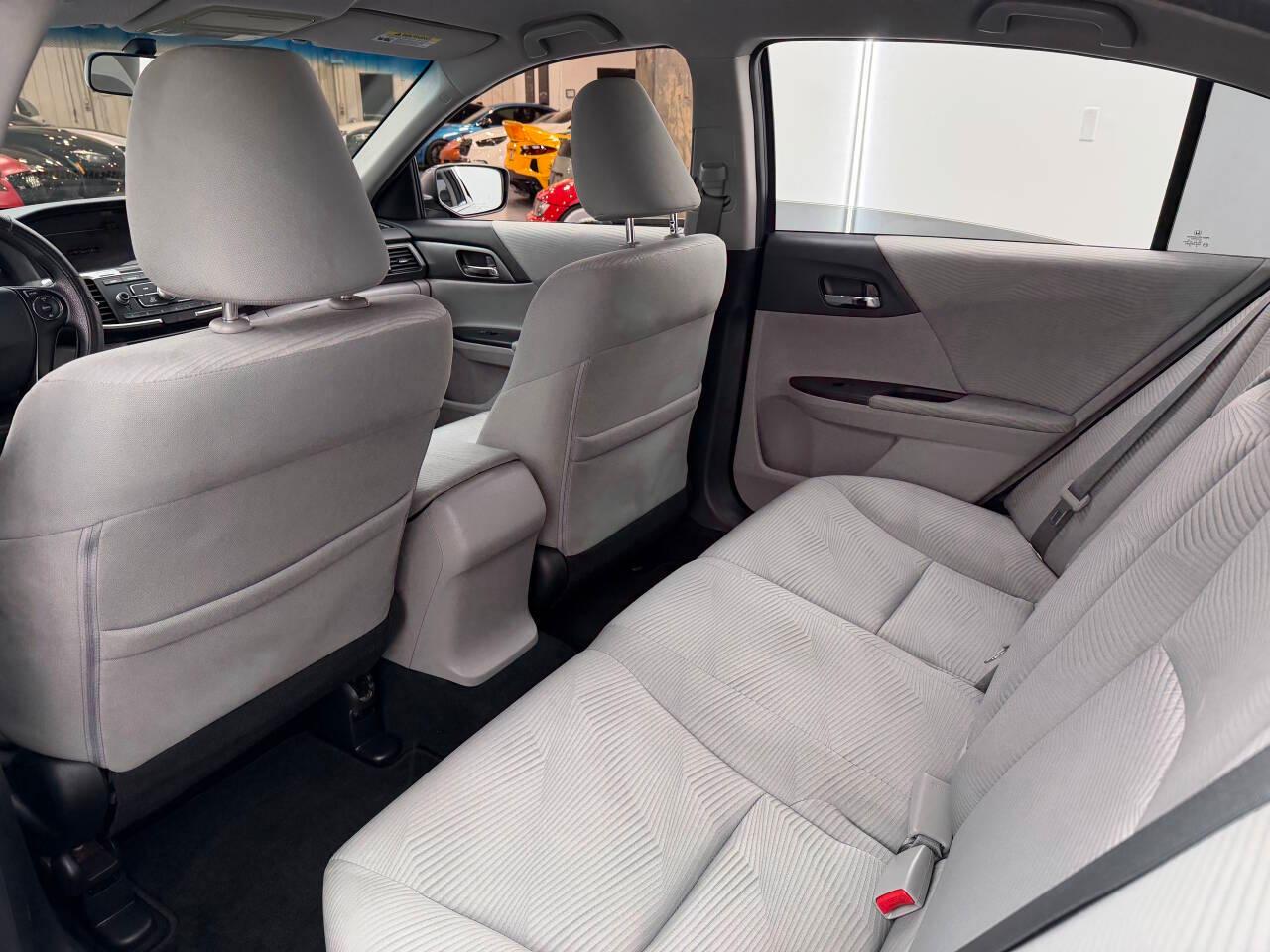 Honda Accord LX Sedan CVT 2015