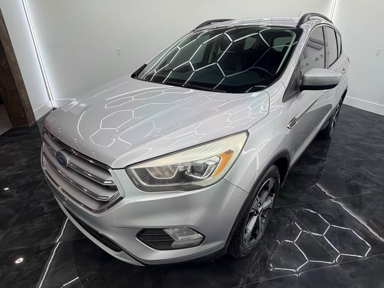 Ford Escape SE FWD 2017