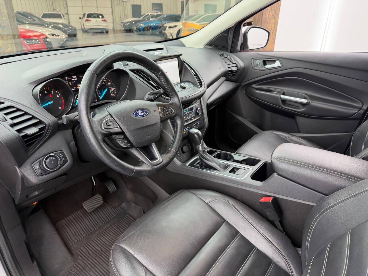 Ford Escape SE FWD 2017