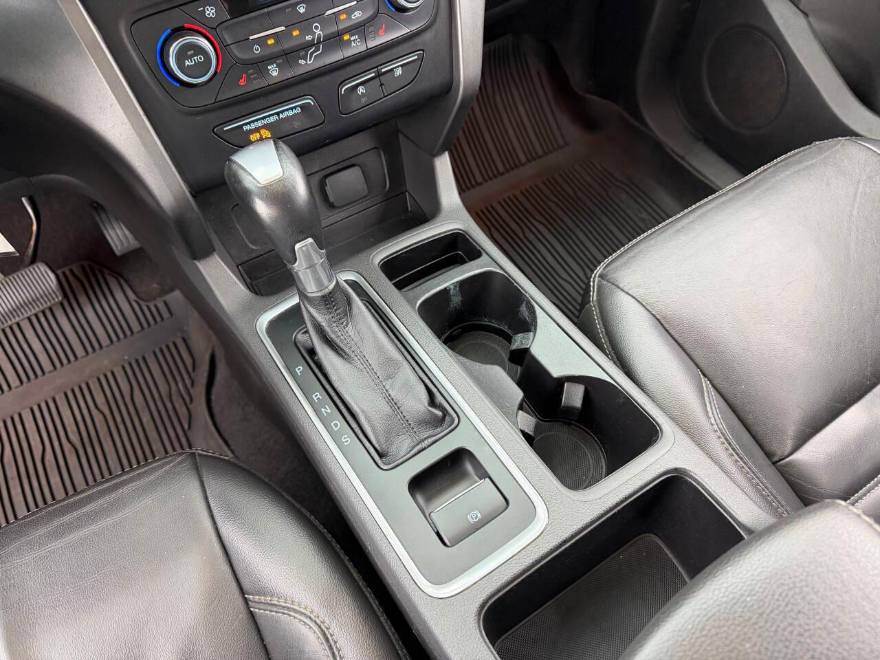 Ford Escape SE FWD 2017