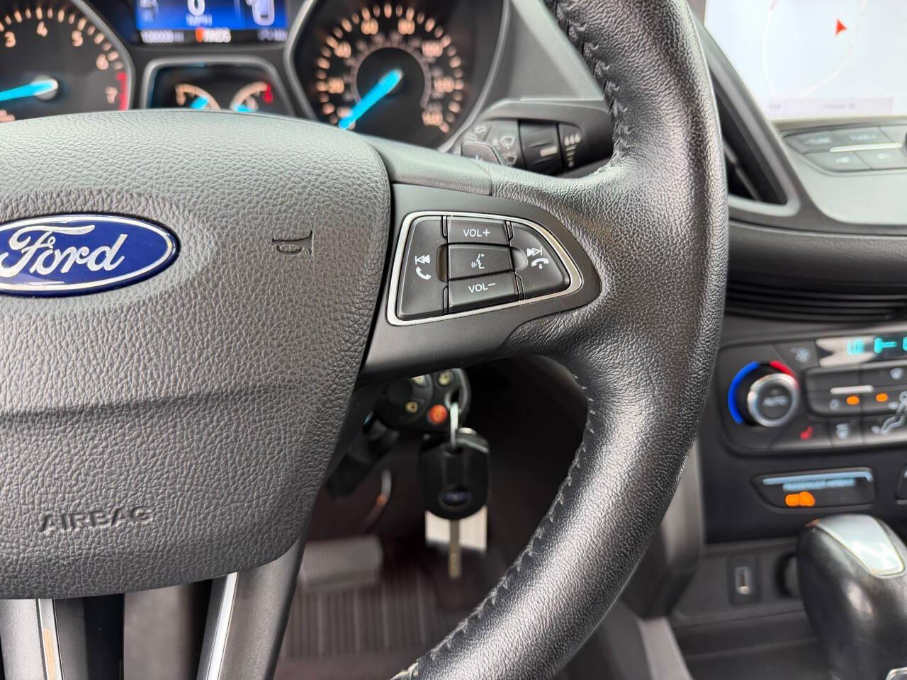 Ford Escape SE FWD 2017