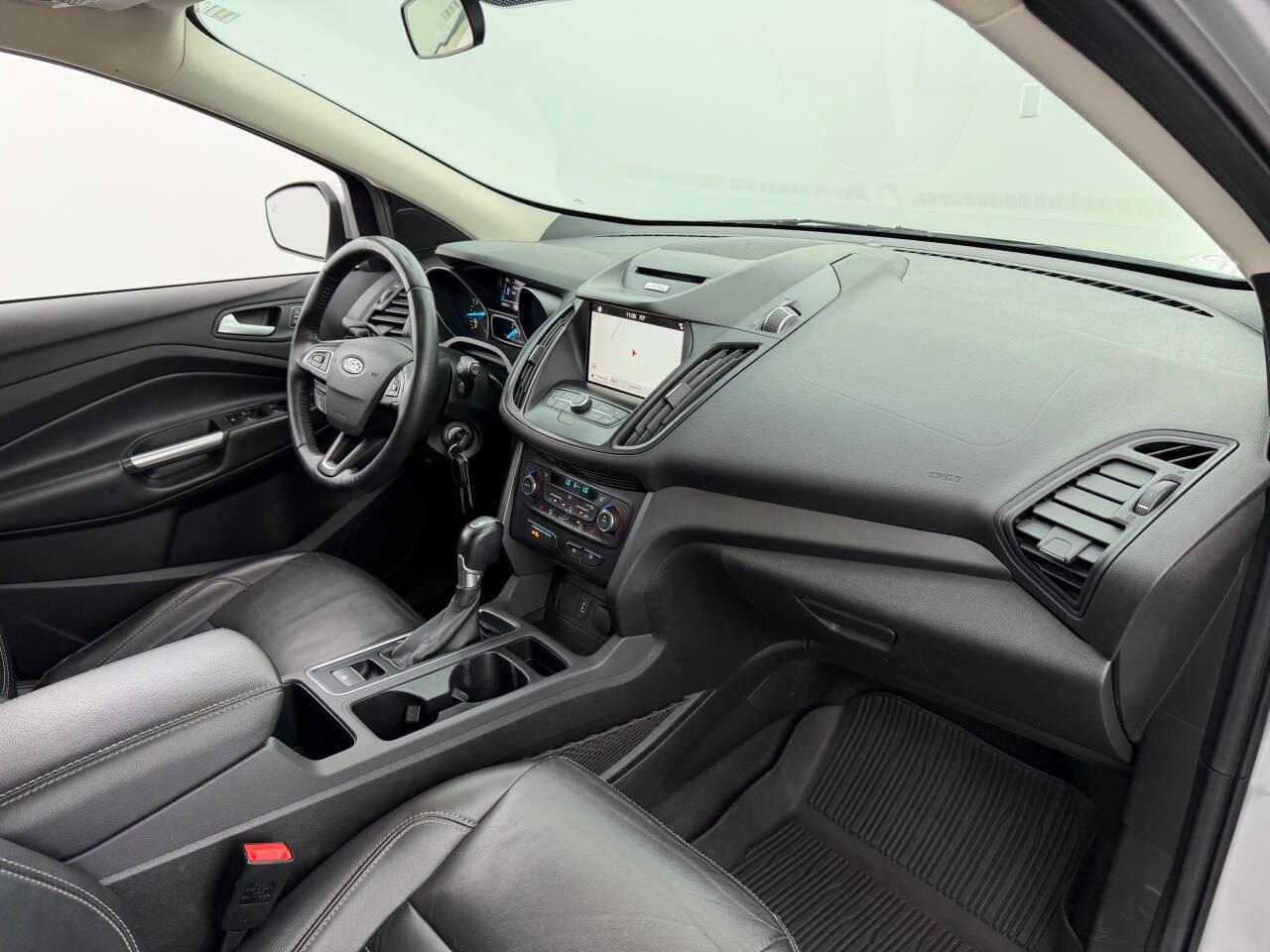 Ford Escape SE FWD 2017