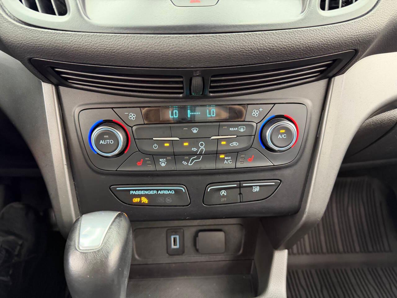 Ford Escape SE FWD 2017