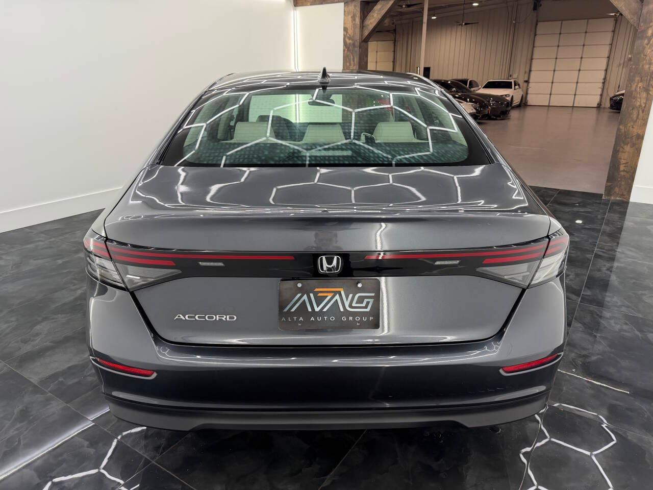 Honda Accord LX 2025