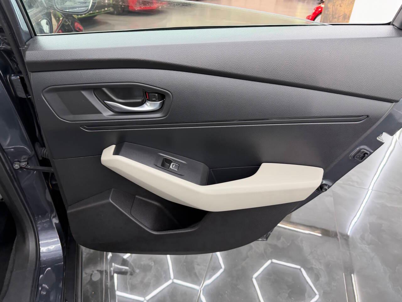 Honda Accord LX 2025