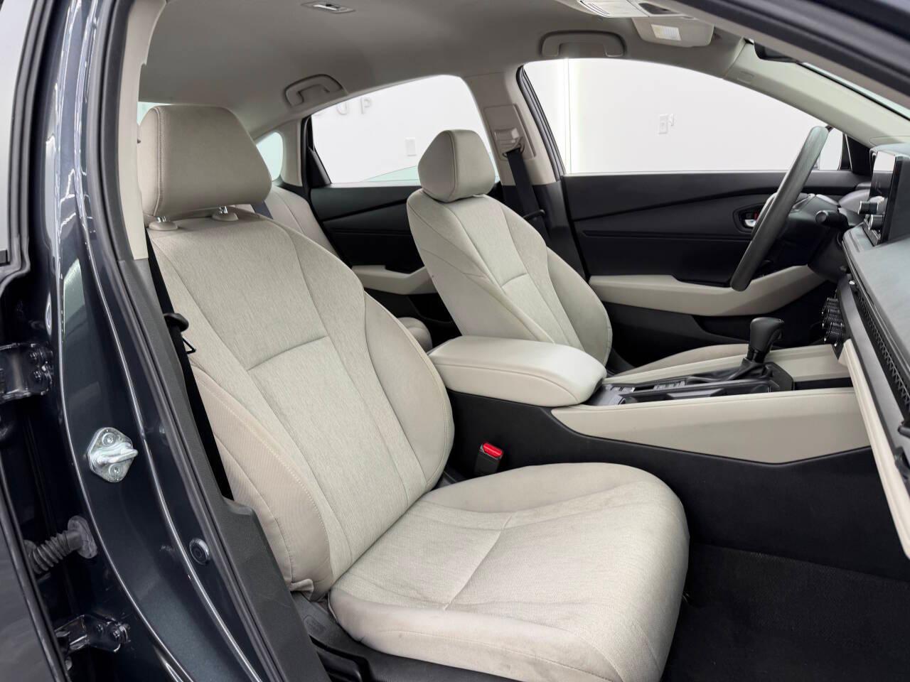 Honda Accord LX 2025