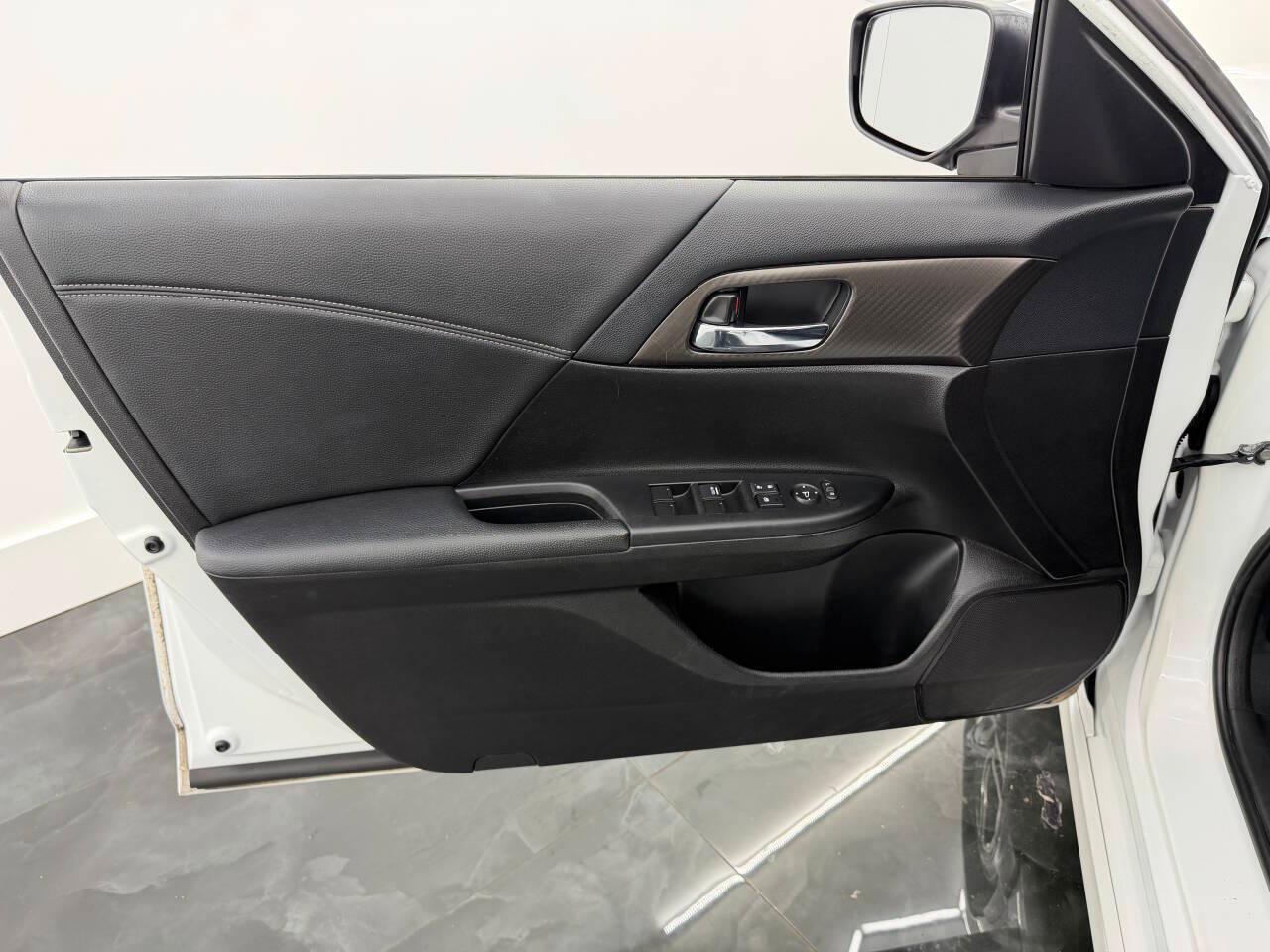 Honda Accord Sport Sedan CVT 2016