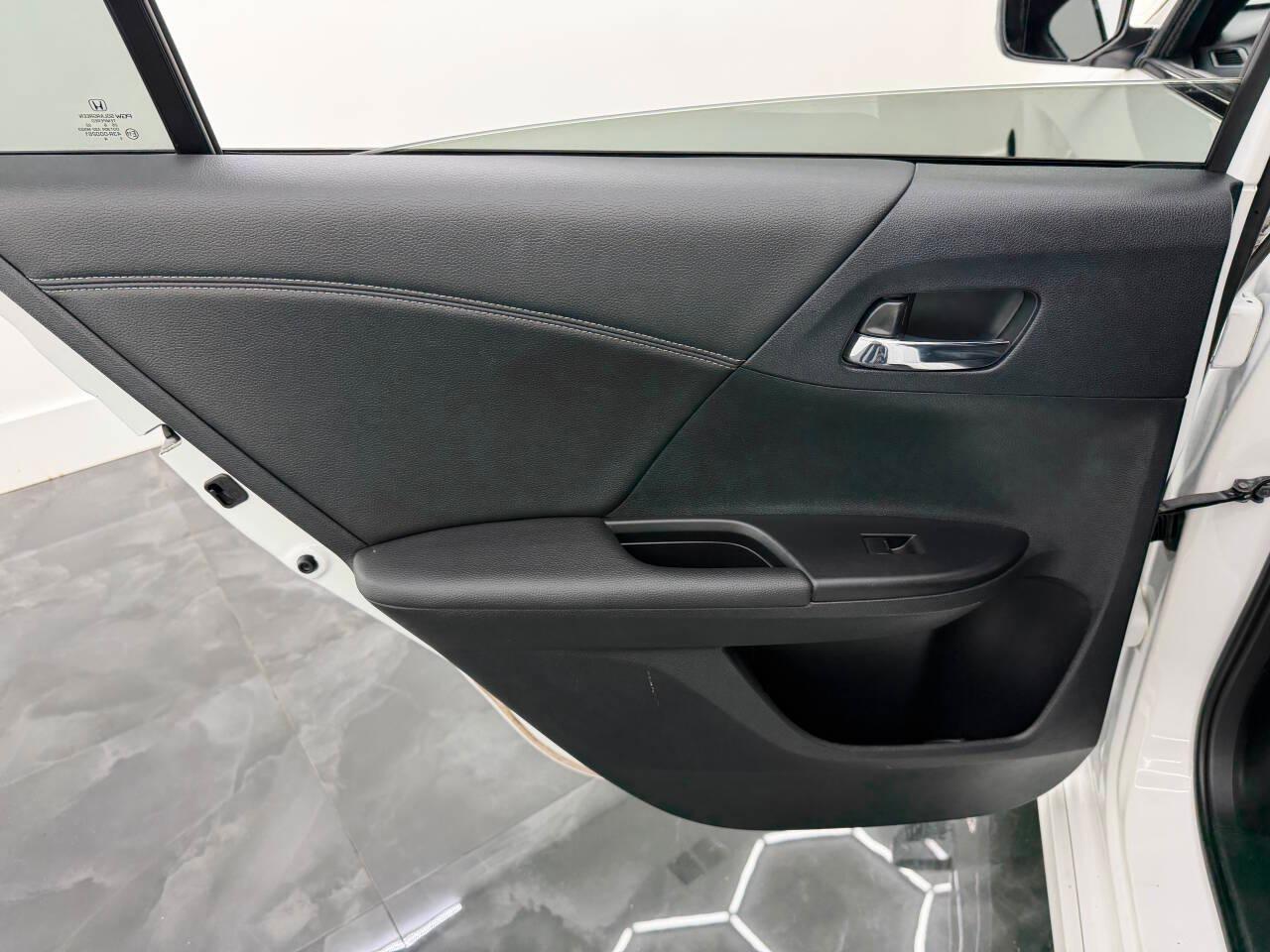 Honda Accord Sport Sedan CVT 2016