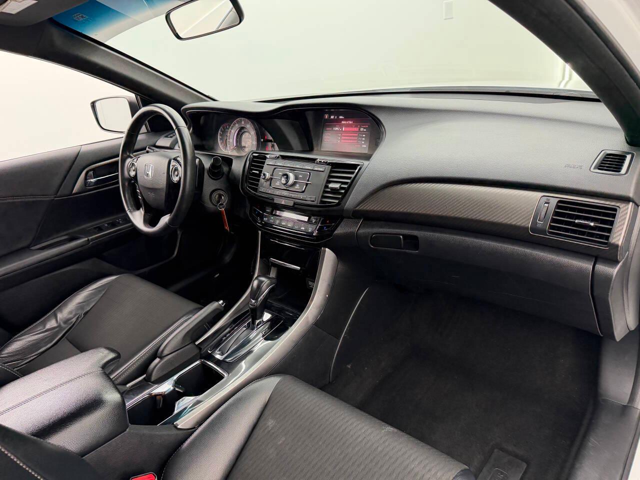 Honda Accord Sport Sedan CVT 2016