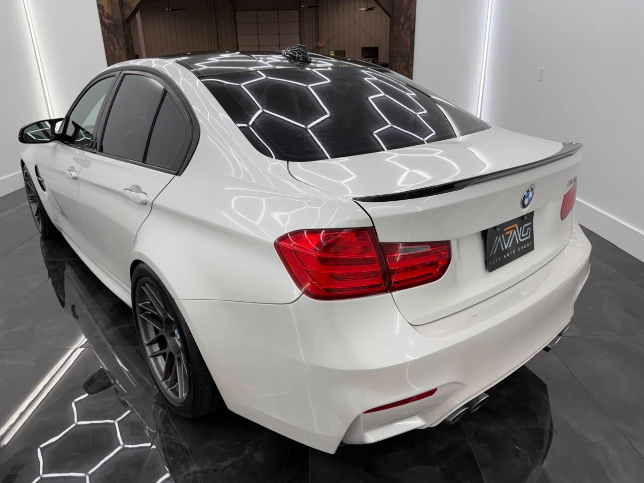 BMW M3 Base 2015