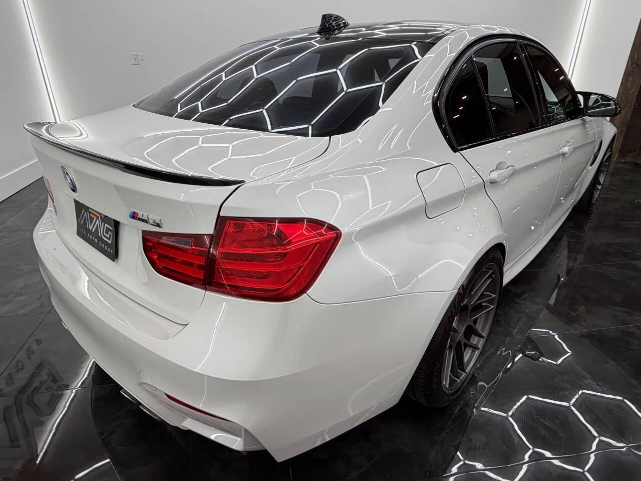 BMW M3 Base 2015