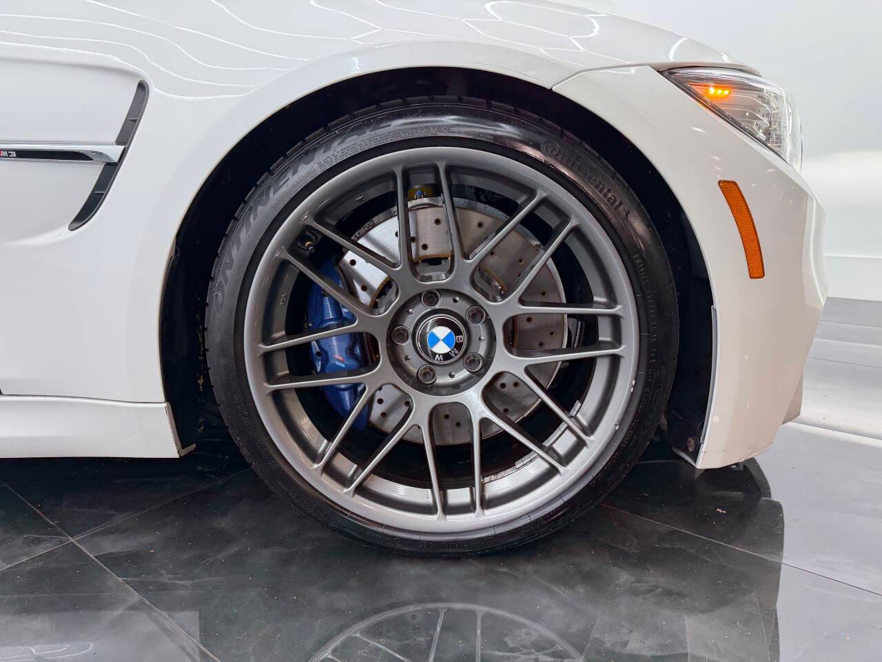 BMW M3 Base 2015