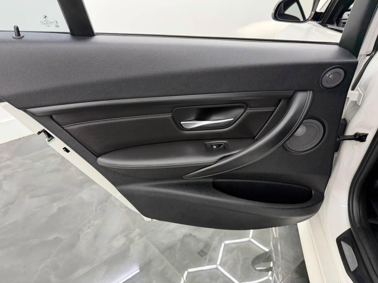 BMW M3 Base 2015