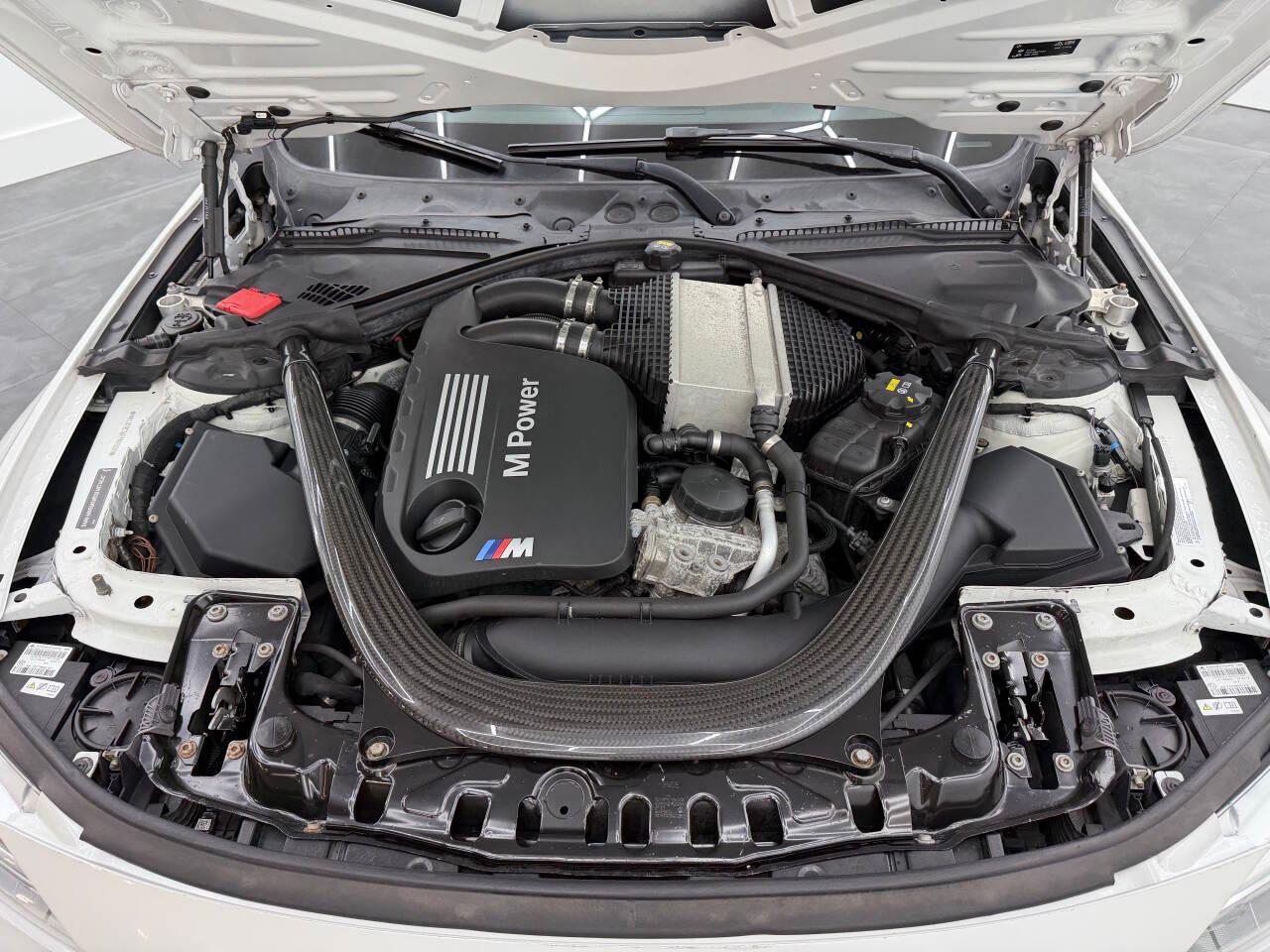 BMW M3 Base 2015