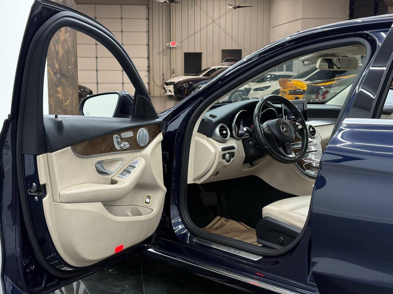 Mercedes-Benz C-Class C300 Sedan 2018