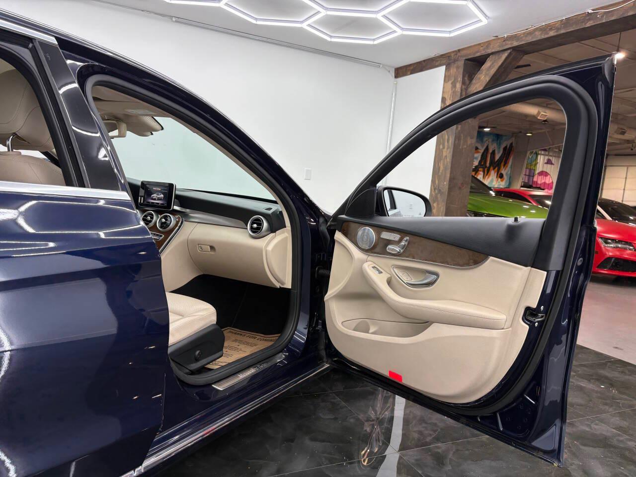 Mercedes-Benz C-Class C300 Sedan 2018