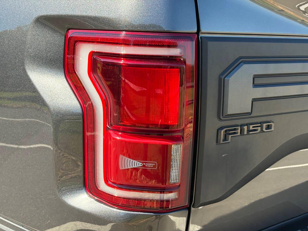 Ford F-150 Raptor SuperCrew 4WD 2019
