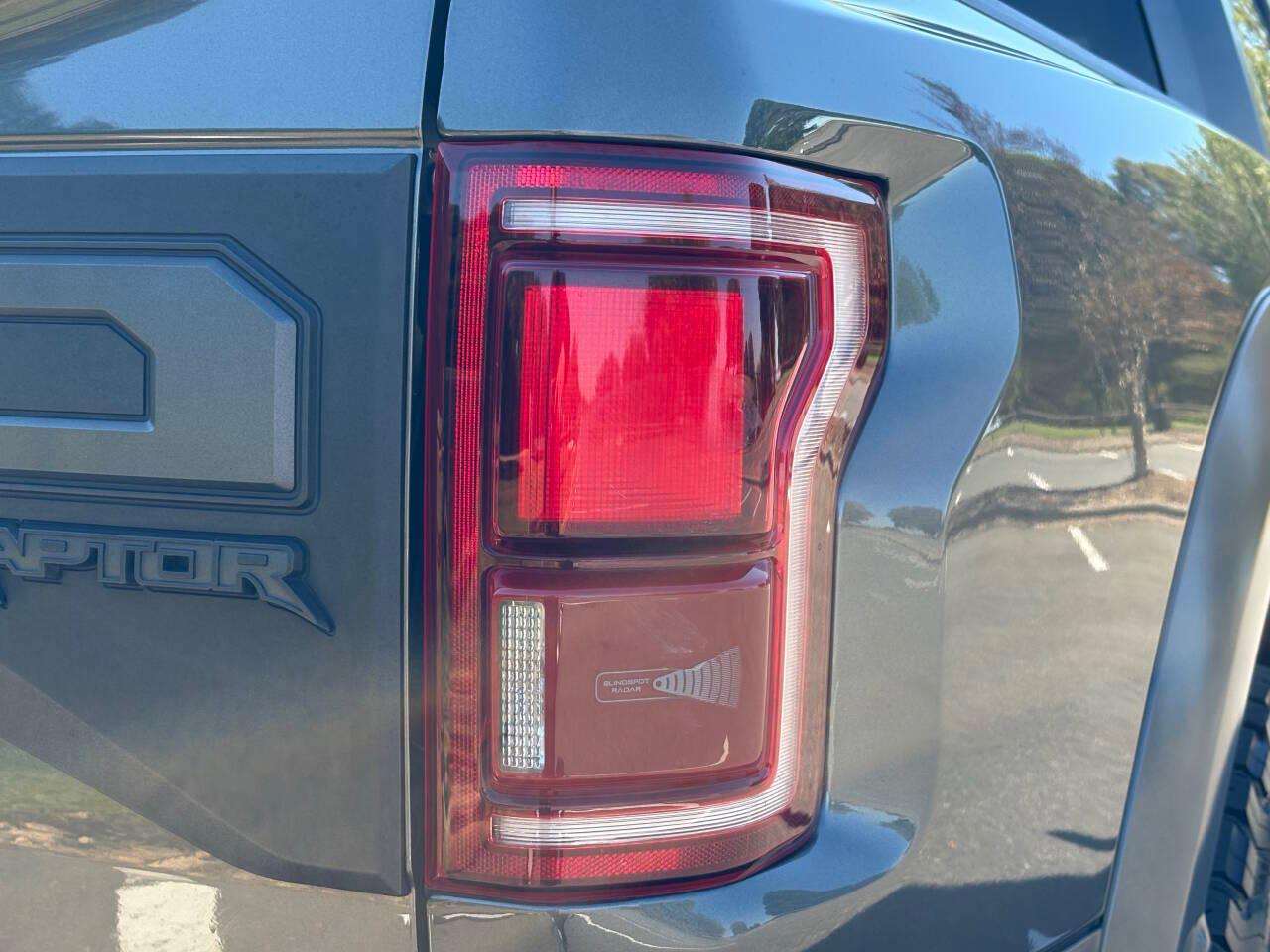 Ford F-150 Raptor SuperCrew 4WD 2019