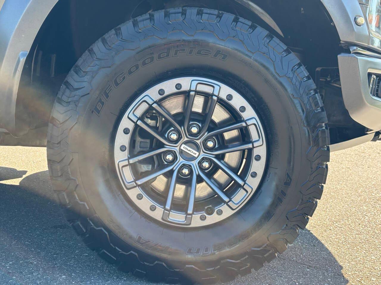 Ford F-150 Raptor SuperCrew 4WD 2019
