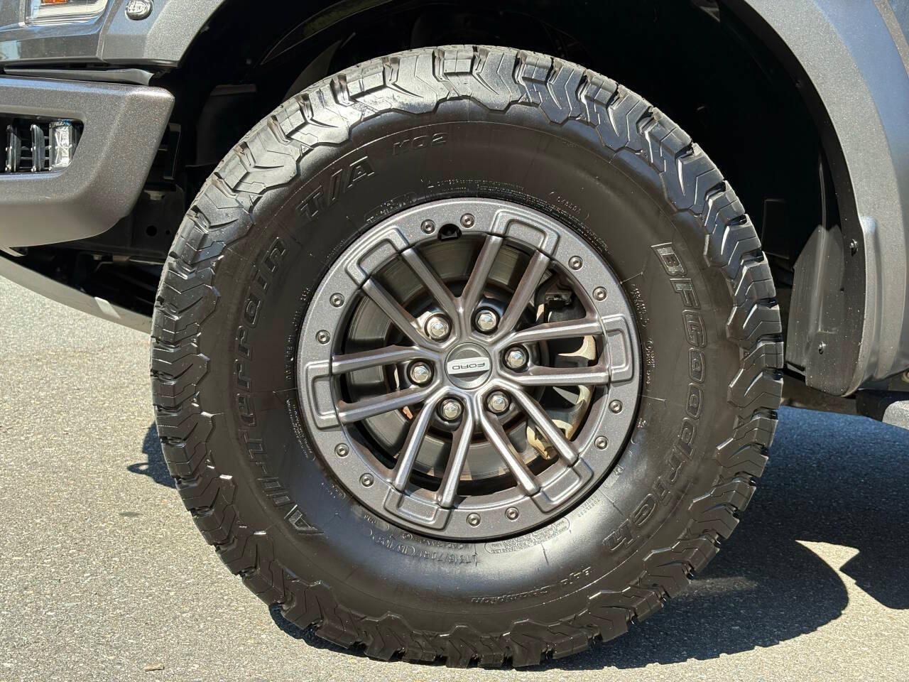 Ford F-150 Raptor SuperCrew 4WD 2019