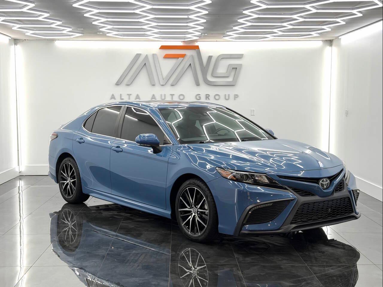 Toyota Camry SE Nightshade Edition 2024