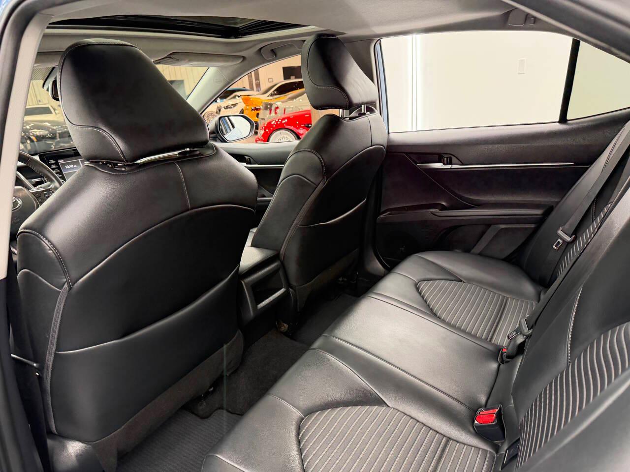 Toyota Camry SE Nightshade Edition 2024