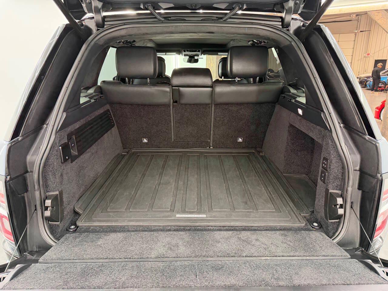 Land Rover Range Rover P525 HSE Westminster LWB 2021