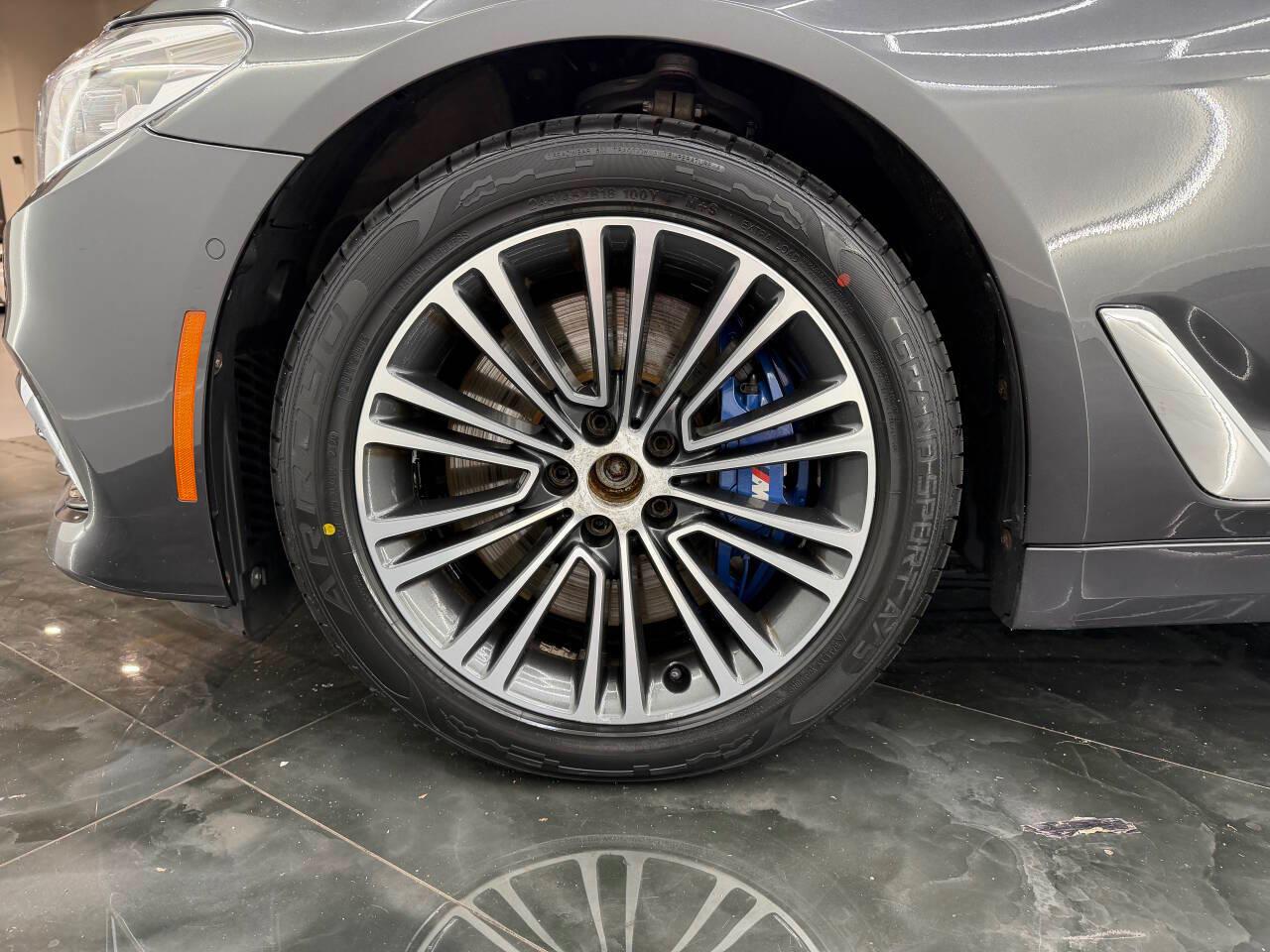 BMW 5-Series 540i xDrive 2017