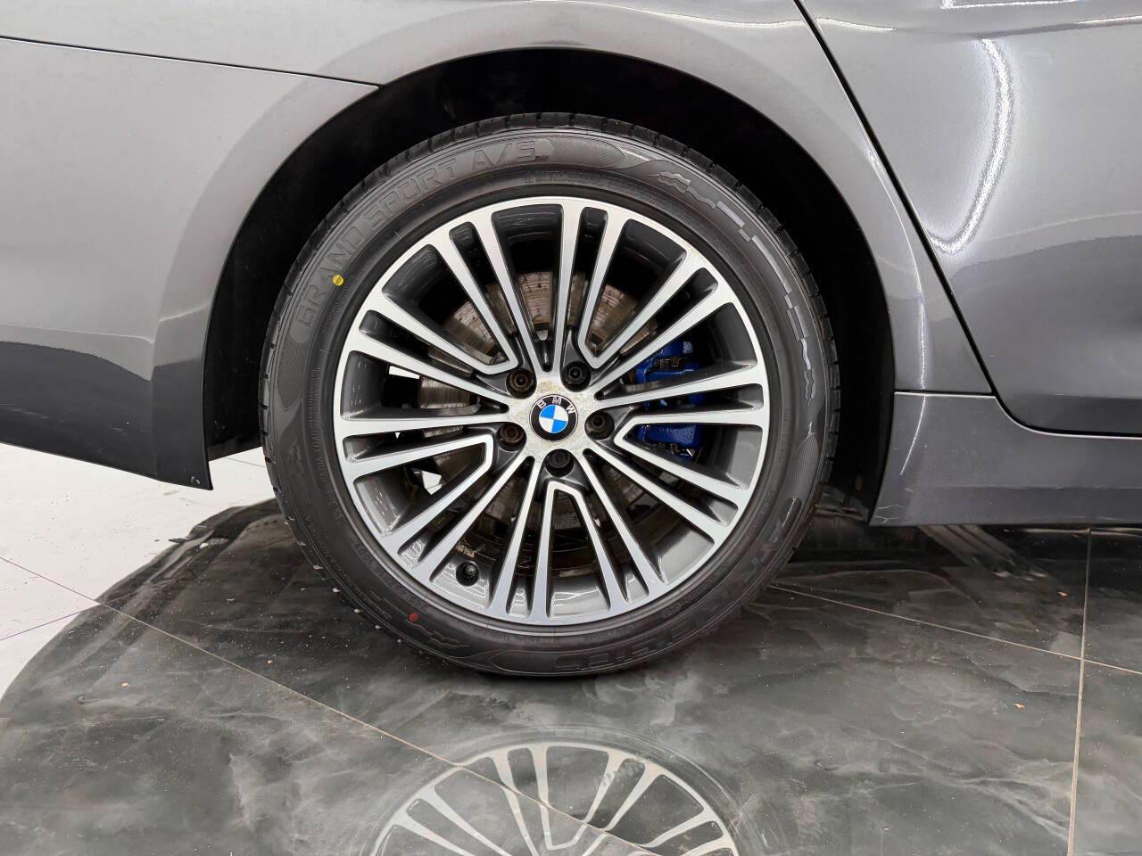 BMW 5-Series 540i xDrive 2017