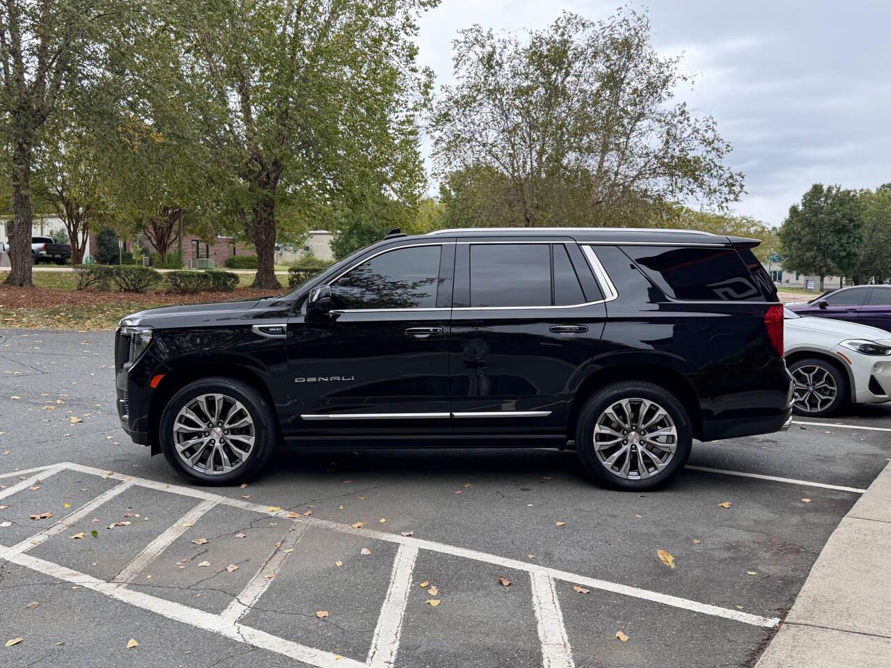 GMC Yukon Denali 4WD 2021