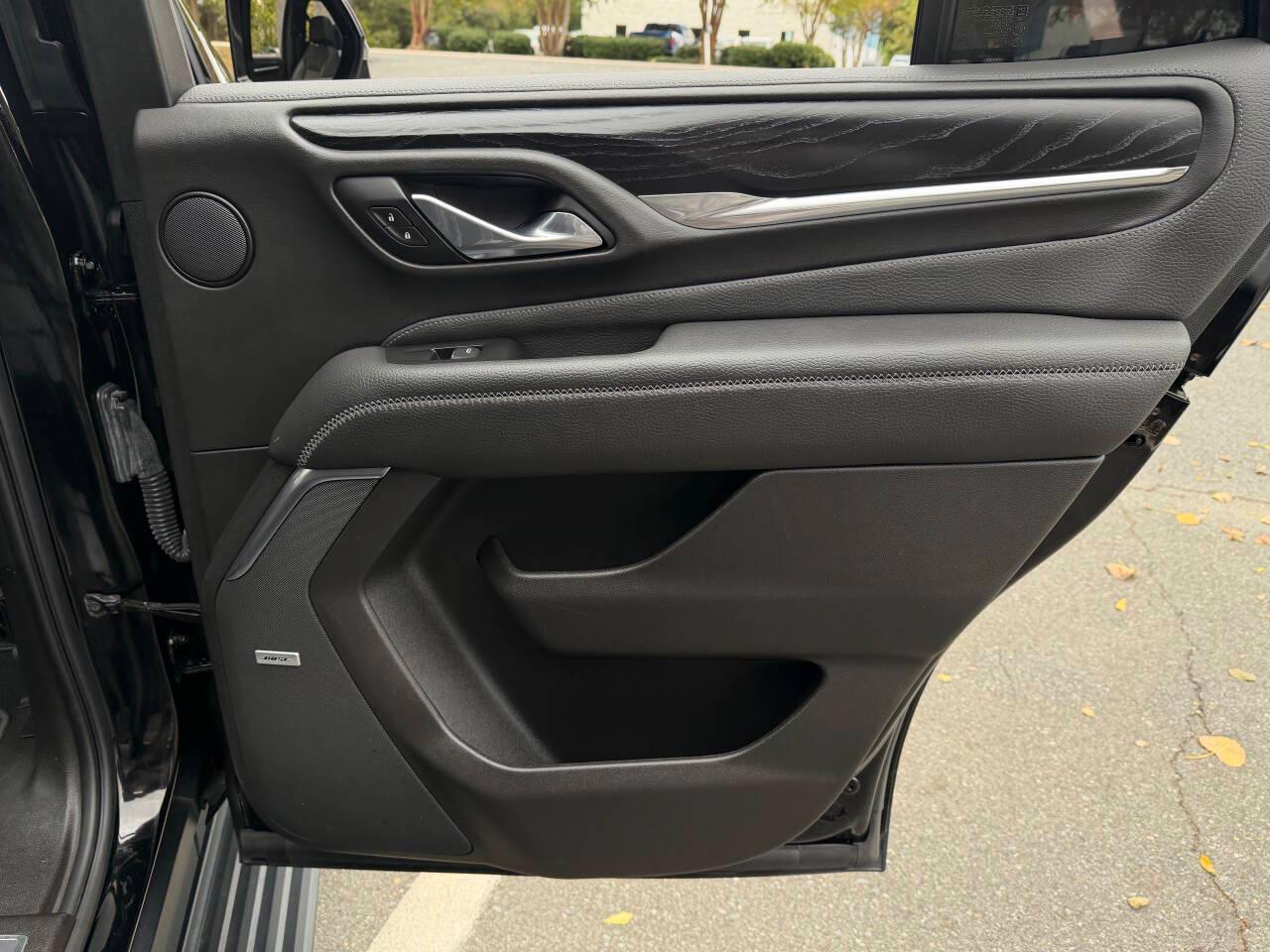 GMC Yukon Denali 4WD 2021