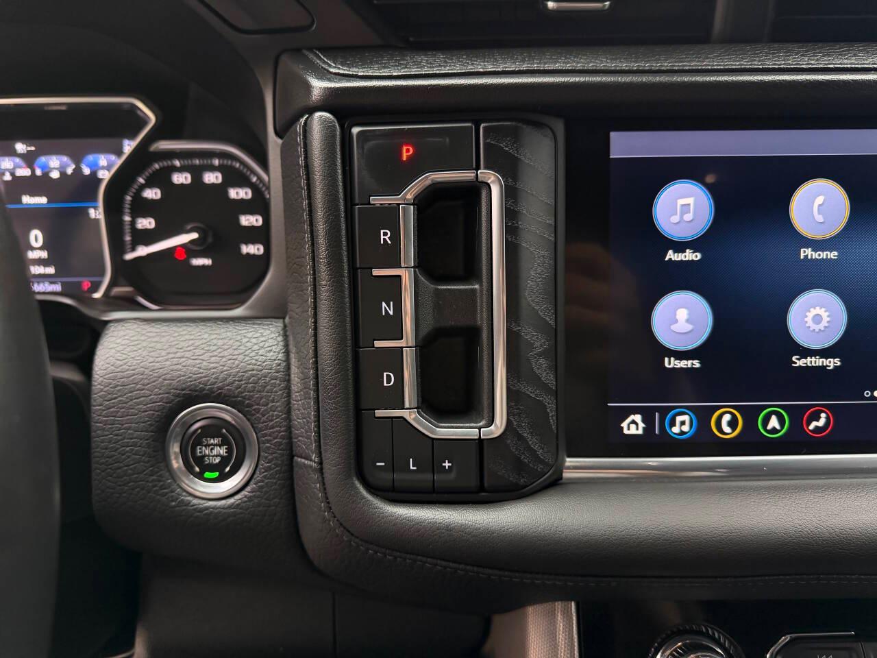 GMC Yukon Denali 4WD 2021