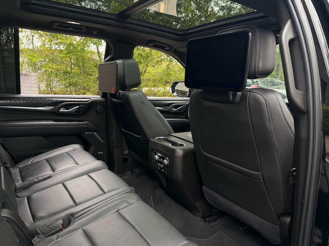 GMC Yukon Denali 4WD 2021