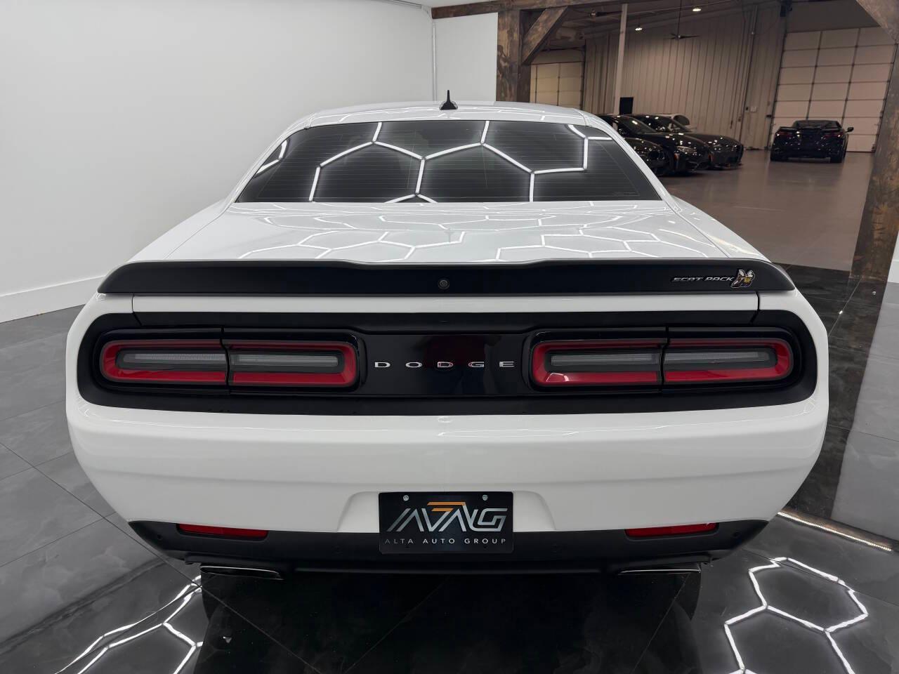 Dodge Challenger R/T SCAT Pack 2022