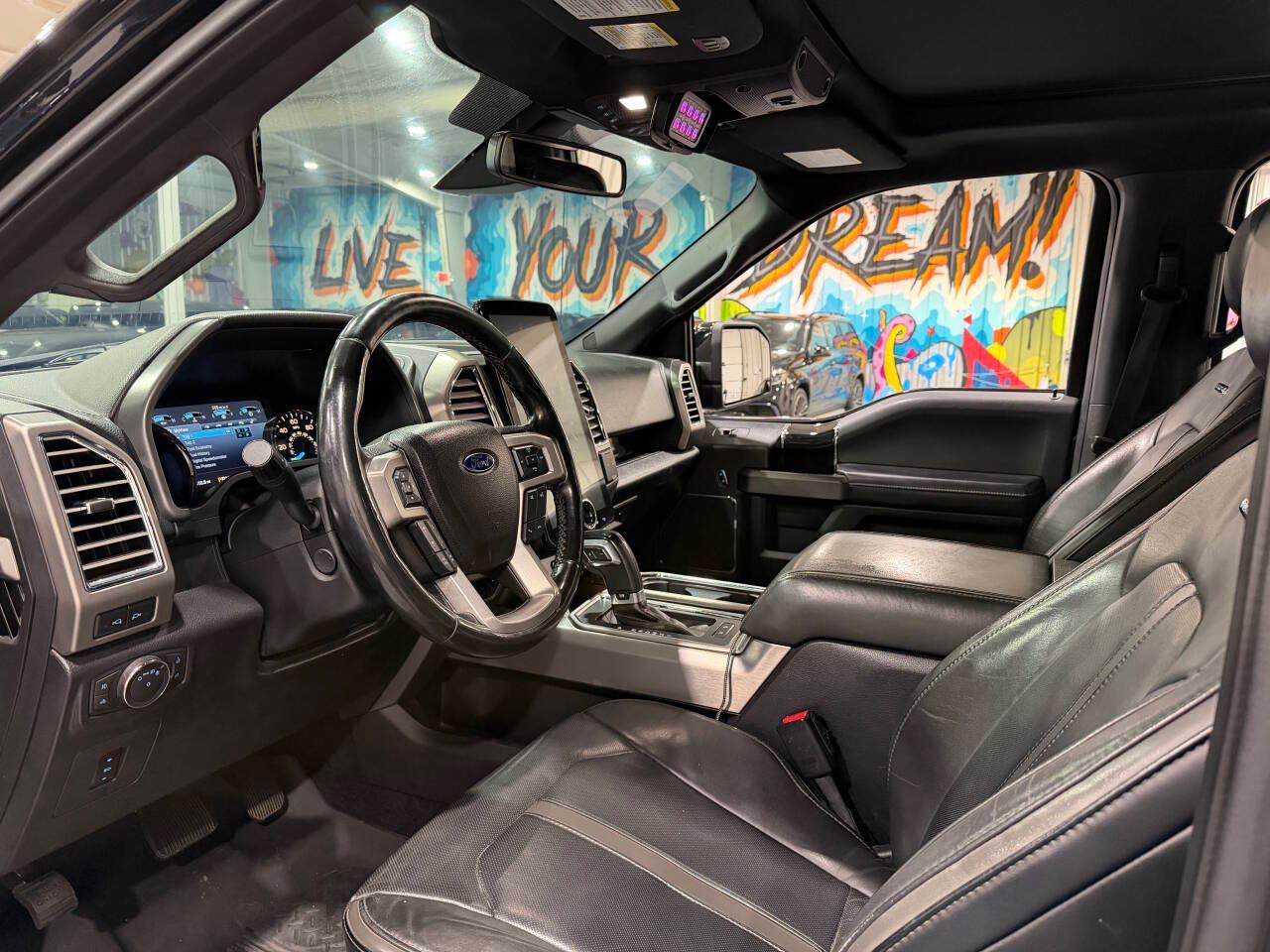 Ford F-150 Lariat SuperCrew 5.5-ft. Bed 4WD 2016
