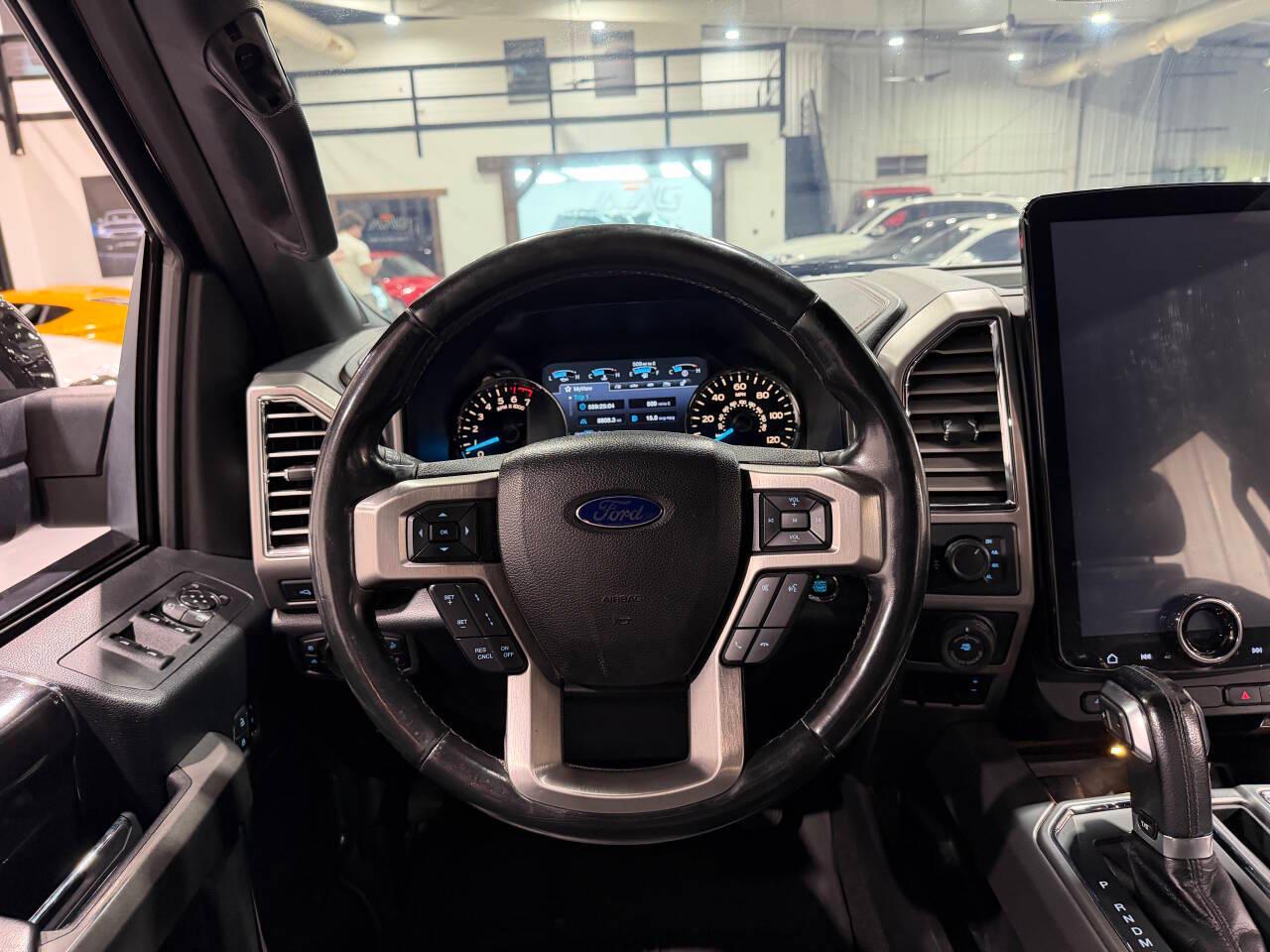 Ford F-150 Lariat SuperCrew 5.5-ft. Bed 4WD 2016