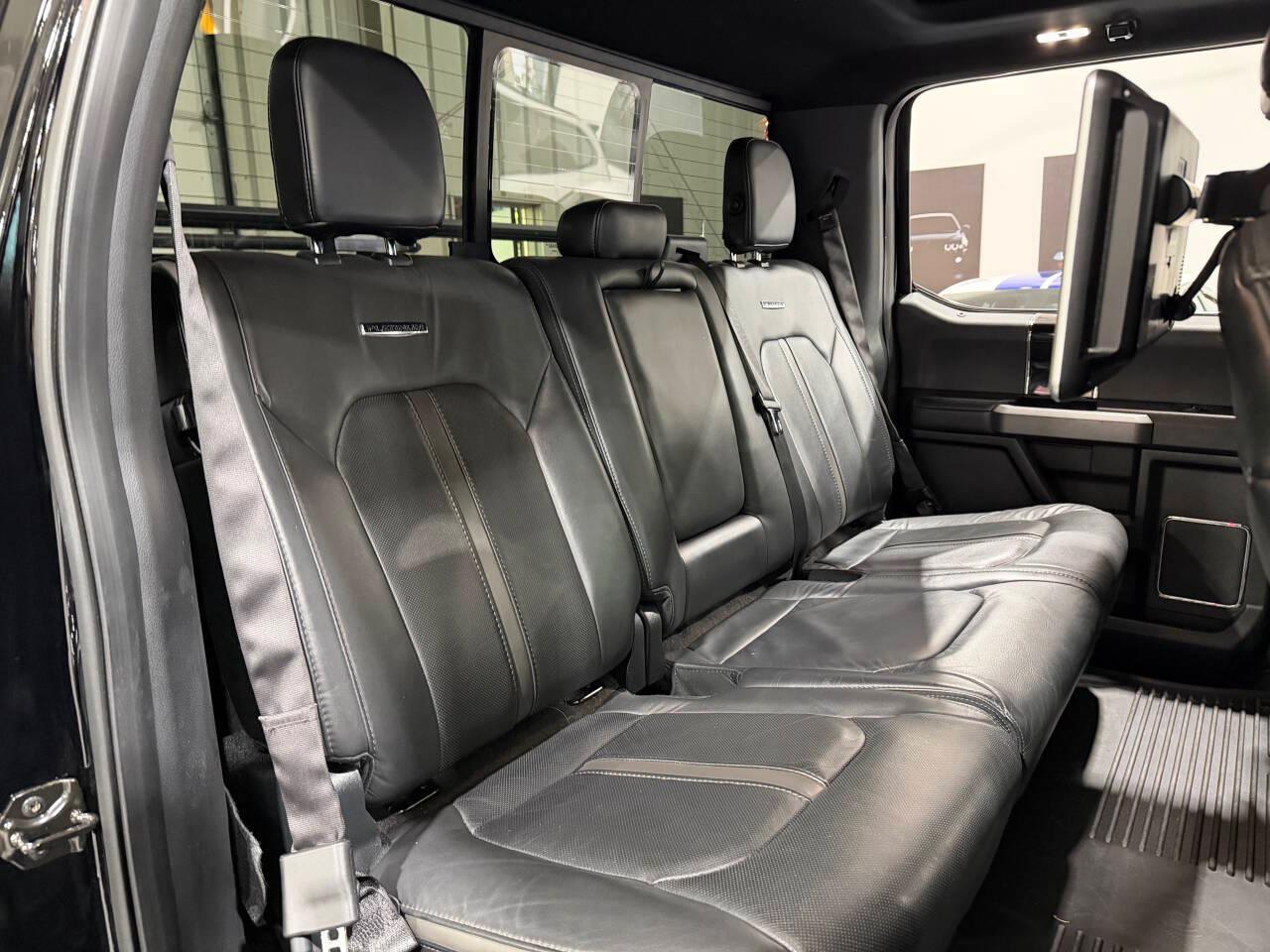 Ford F-150 Lariat SuperCrew 5.5-ft. Bed 4WD 2016
