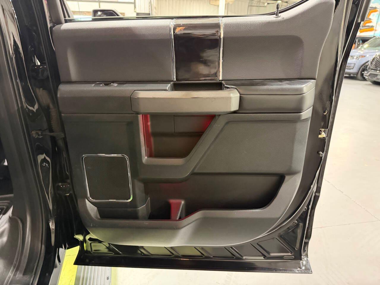 Ford F-150 Lariat SuperCrew 5.5-ft. Bed 4WD 2016