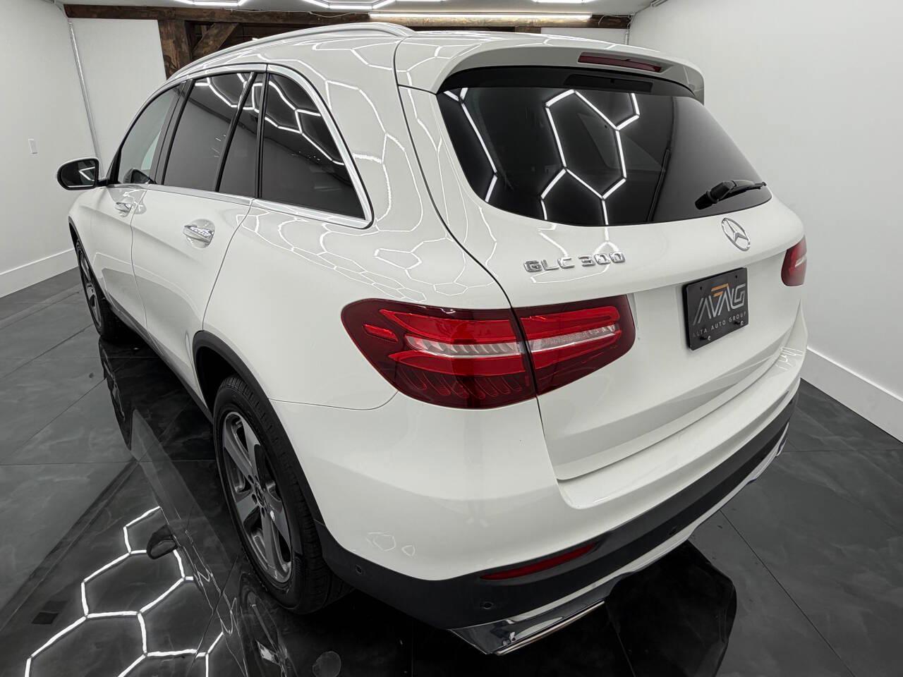 Mercedes-Benz GLC-Class GLC300 2018